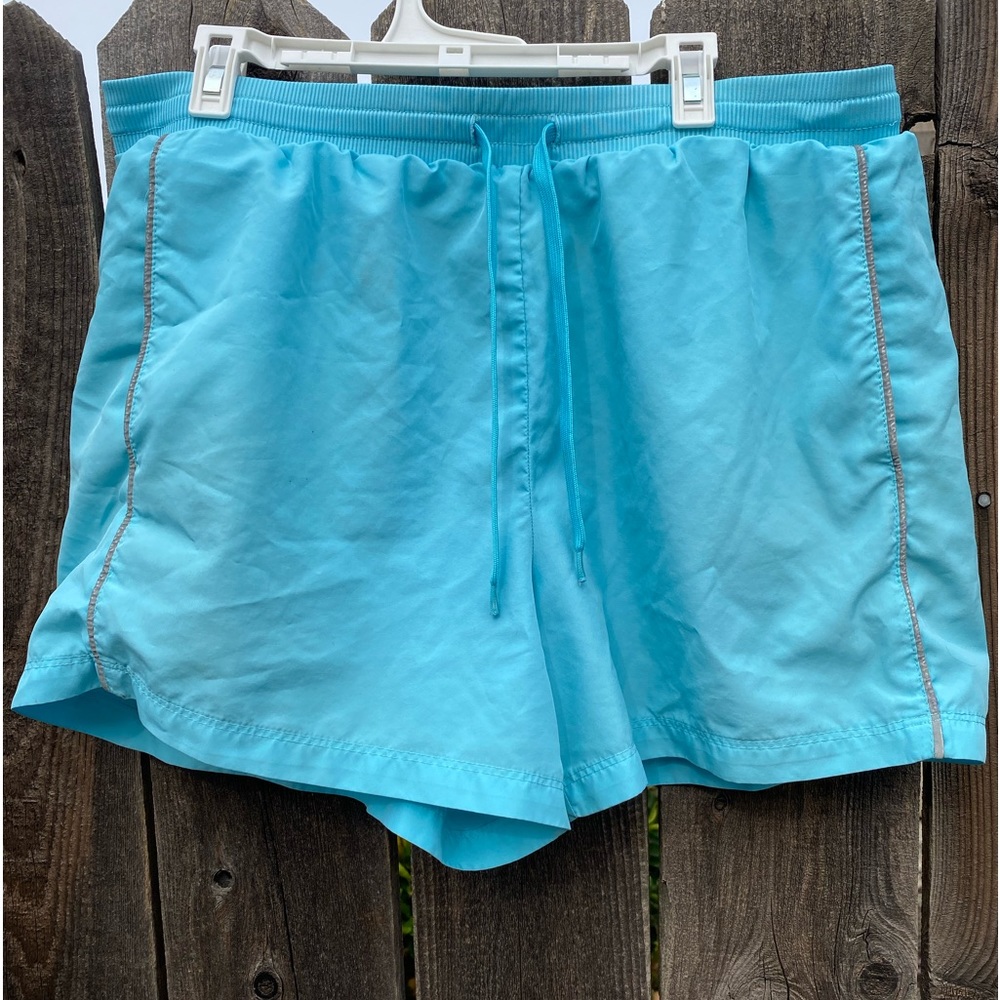 Running shorts